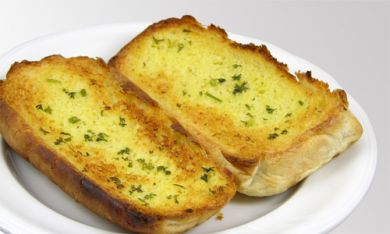 GARLIC BREAD (4pcs)